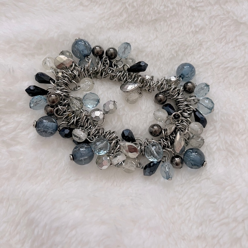 ⚡️2/$15⚡️Dangling charm bracelet